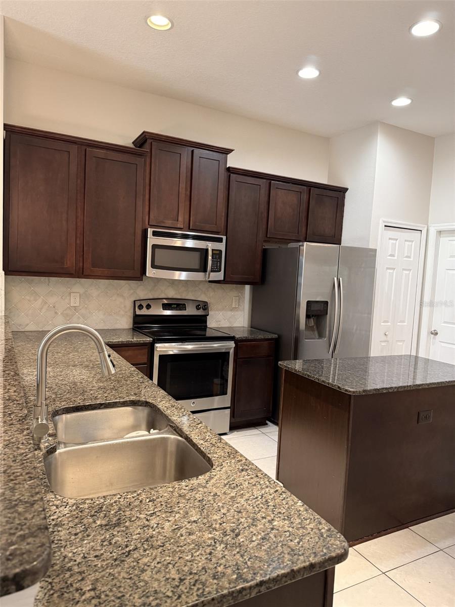 Image 7 of 30 For 8135 54th Street