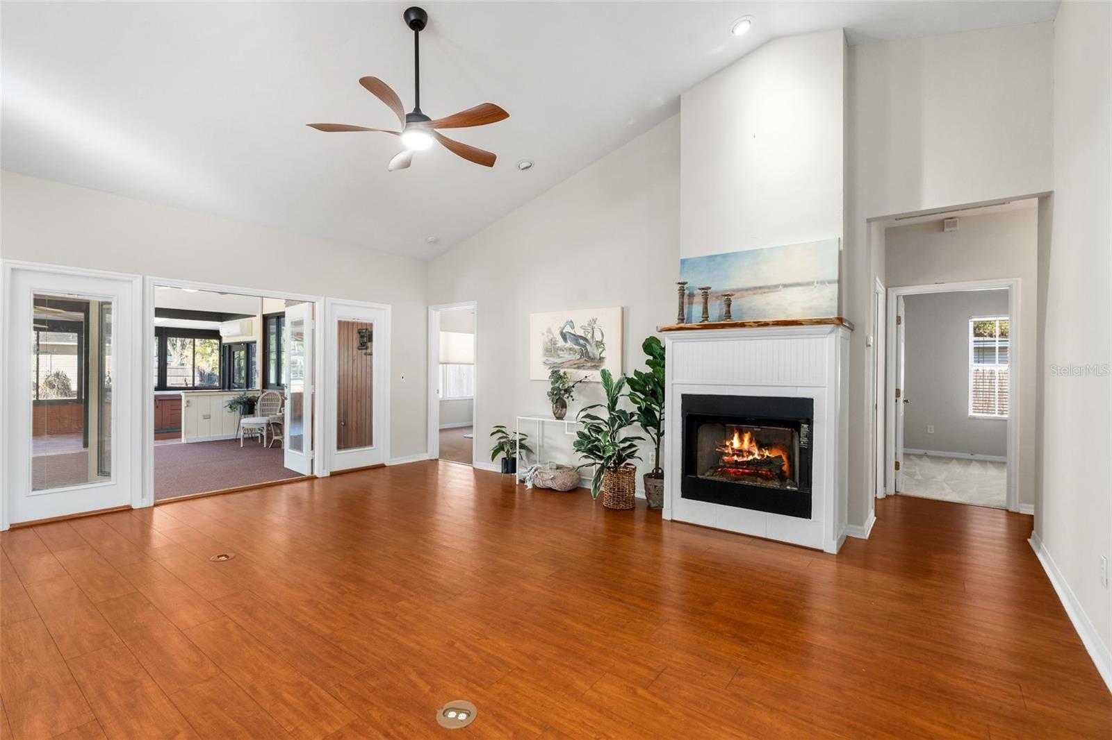 Image 25 of 63 For 14904 143 Terrace
