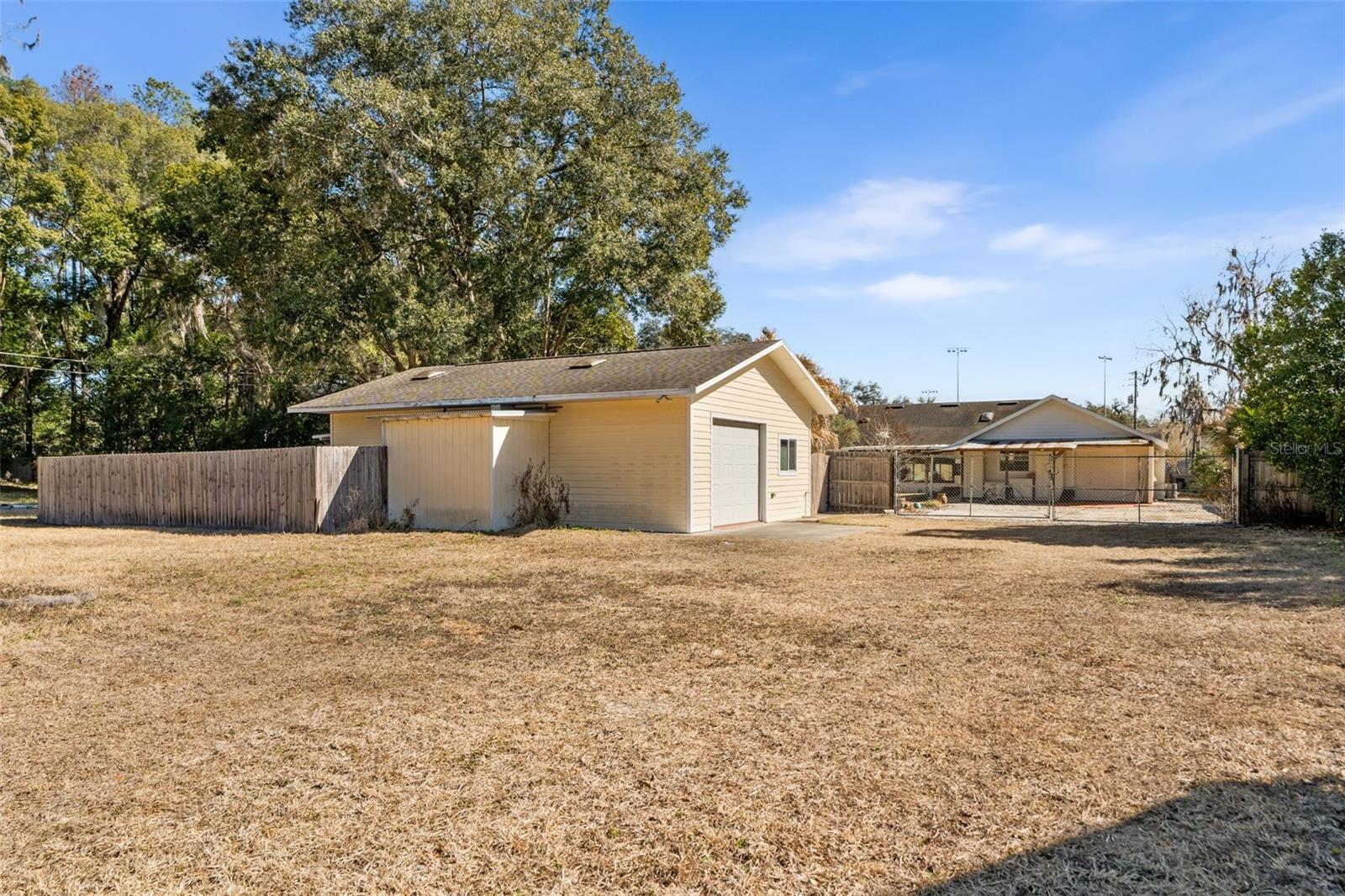 Image 7 of 63 For 14904 143 Terrace