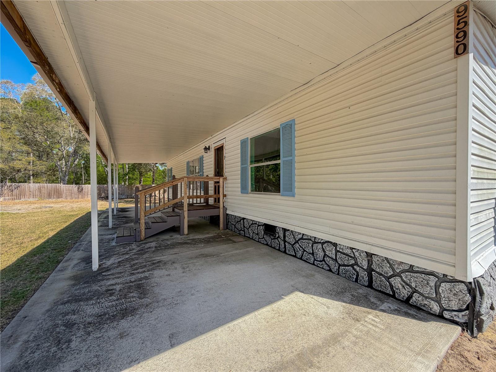Image 13 of 34 For 9590 78th Lane
