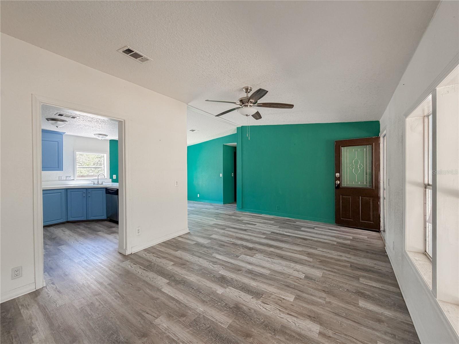 Image 16 of 34 For 9590 78th Lane