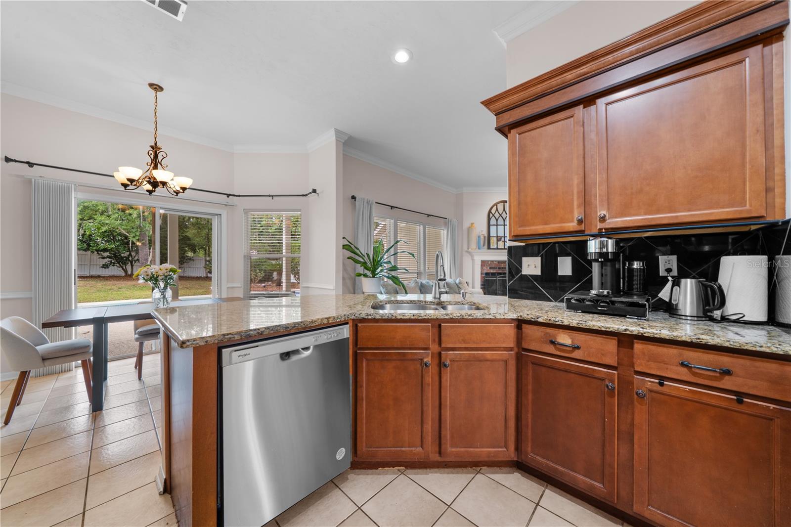 Image 12 of 51 For 11422 16th Place