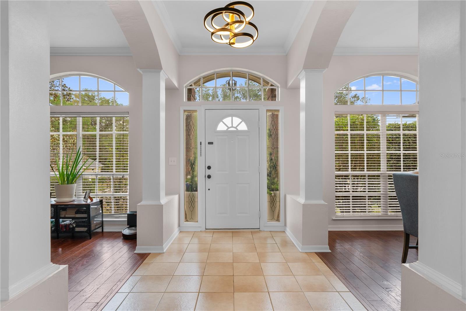 Image 4 of 51 For 11422 16th Place