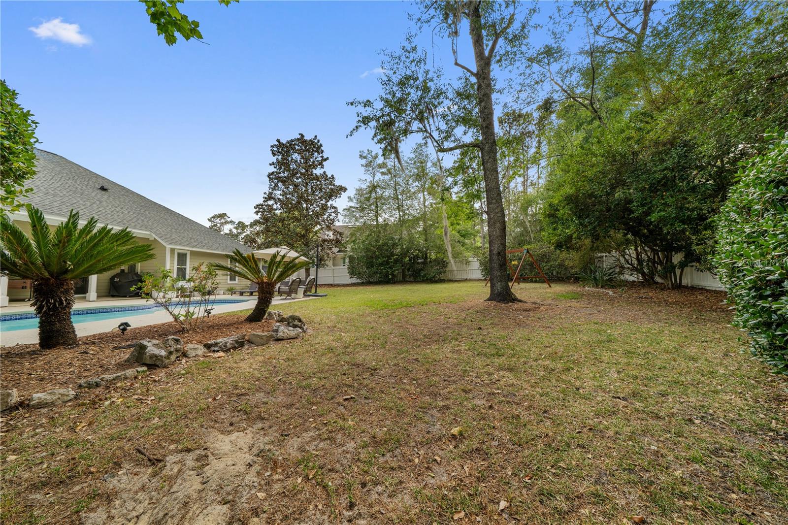 Image 42 of 51 For 11422 16th Place