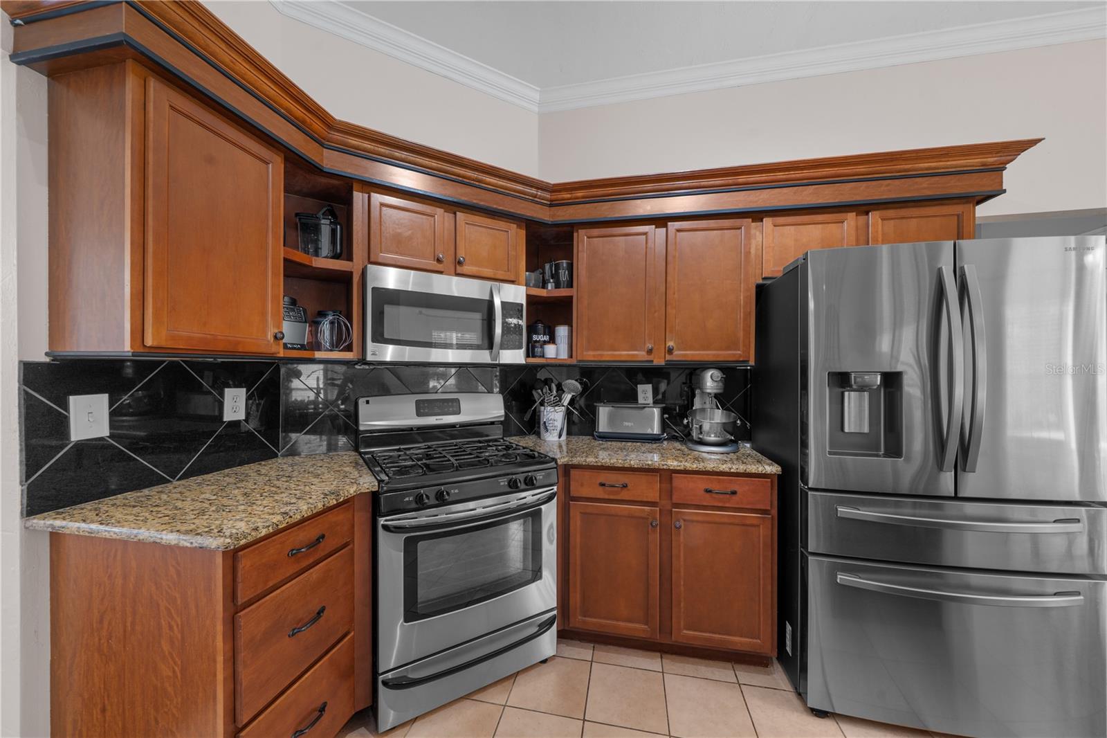Image 9 of 51 For 11422 16th Place