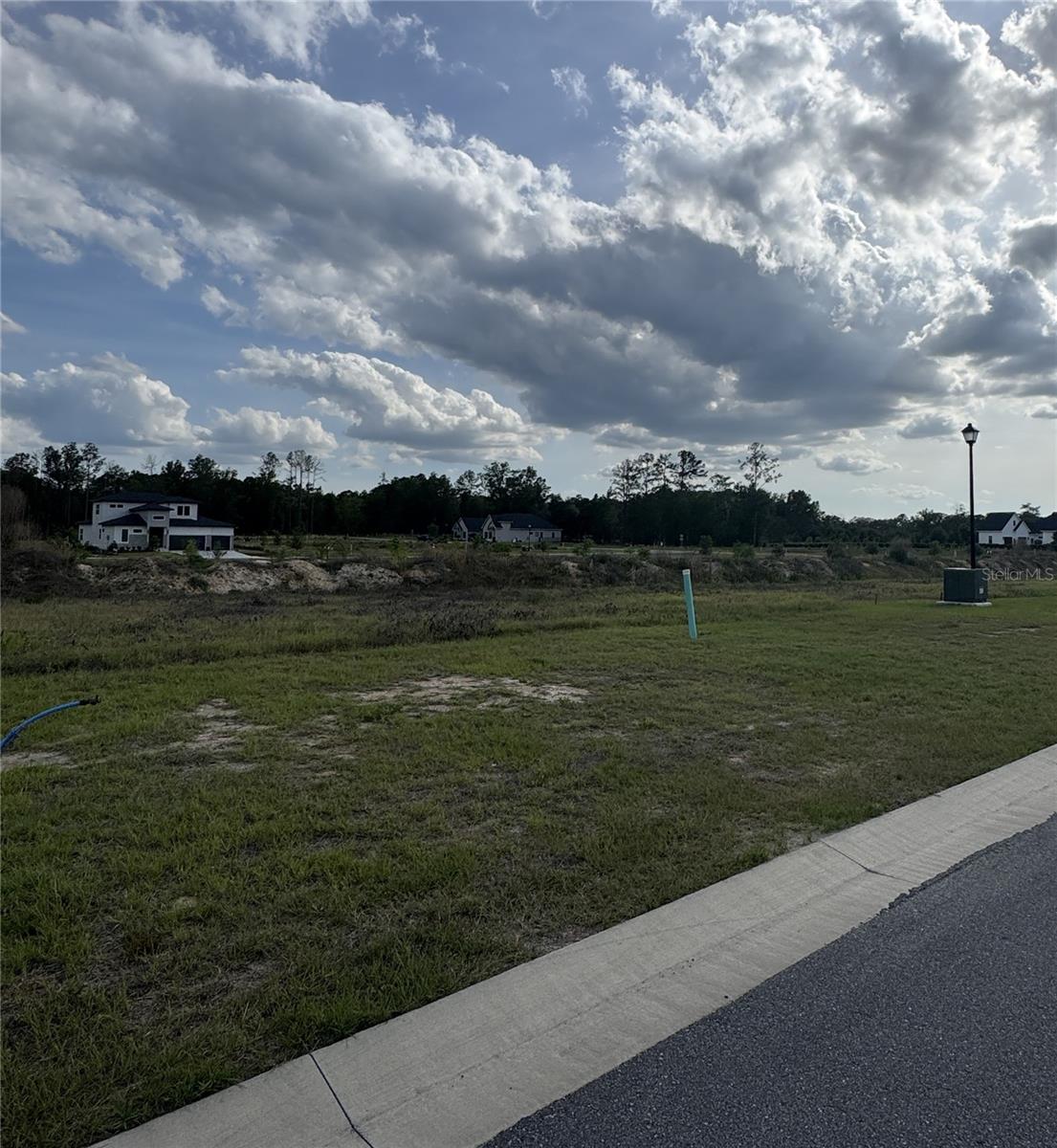 Image 4 of 5 For 14759 9th Lane