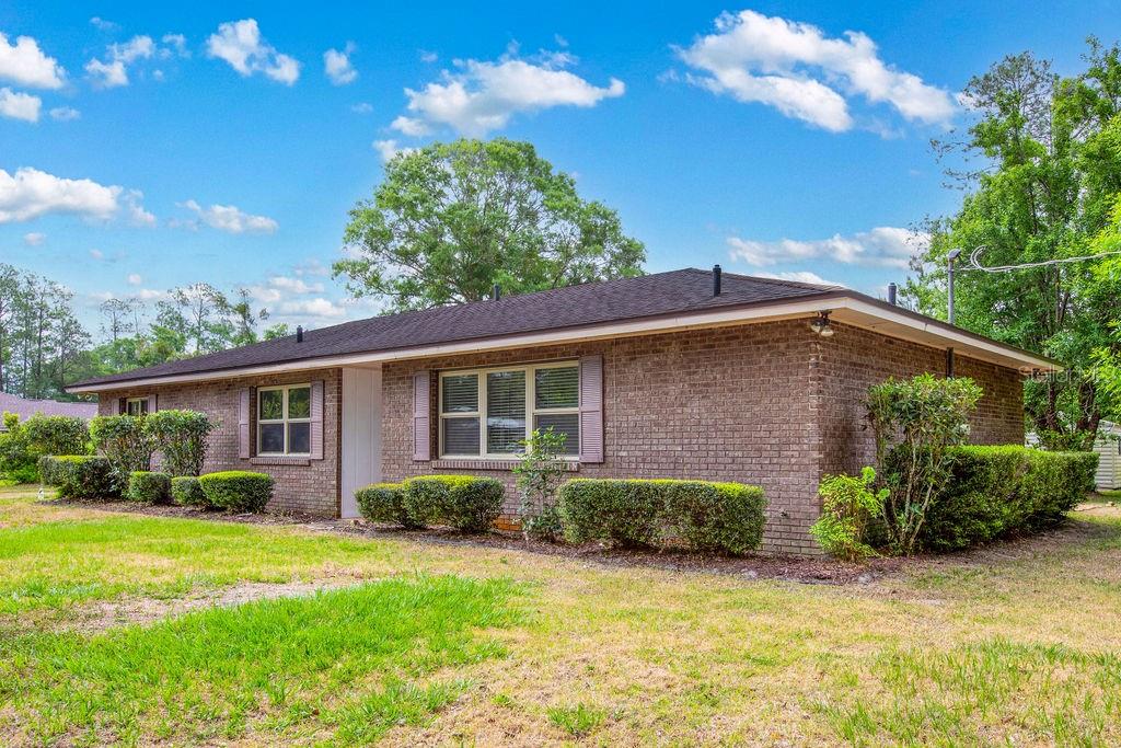 Image 2 of 43 For 2884 197th Street