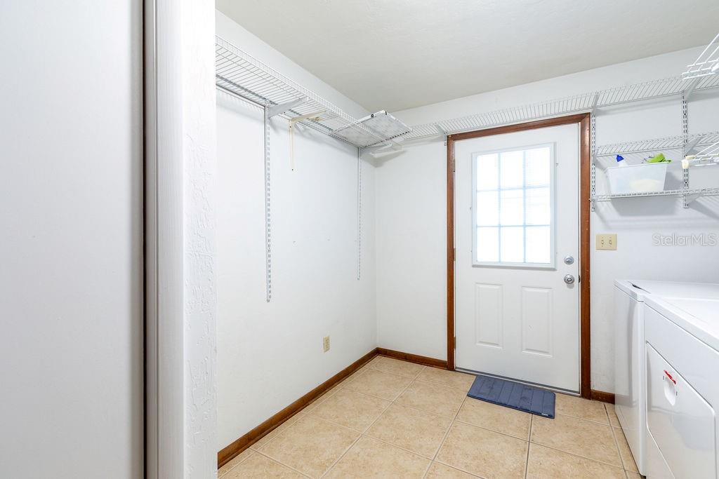 Image 27 of 43 For 2884 197th Street