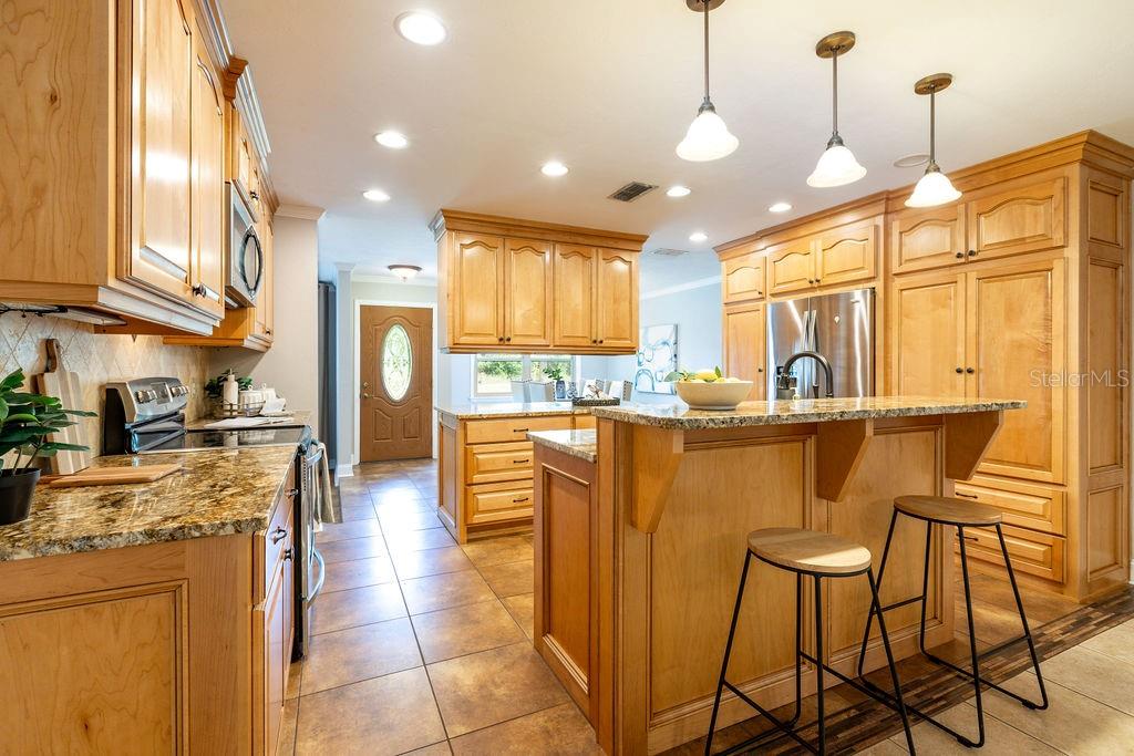 Image 8 of 43 For 2884 197th Street