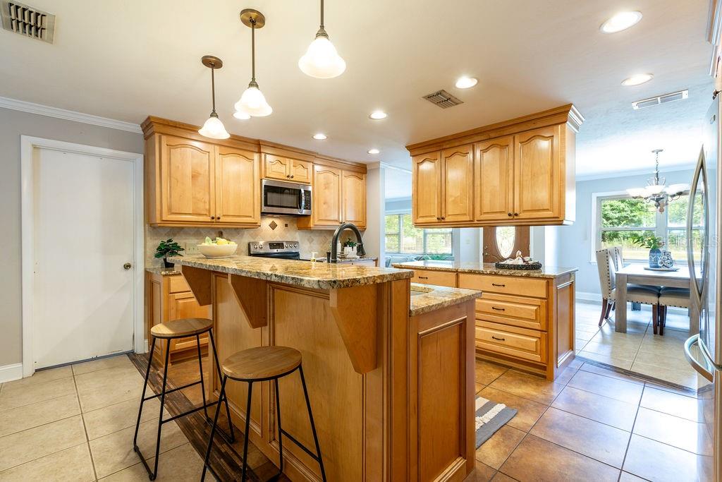 Image 9 of 43 For 2884 197th Street