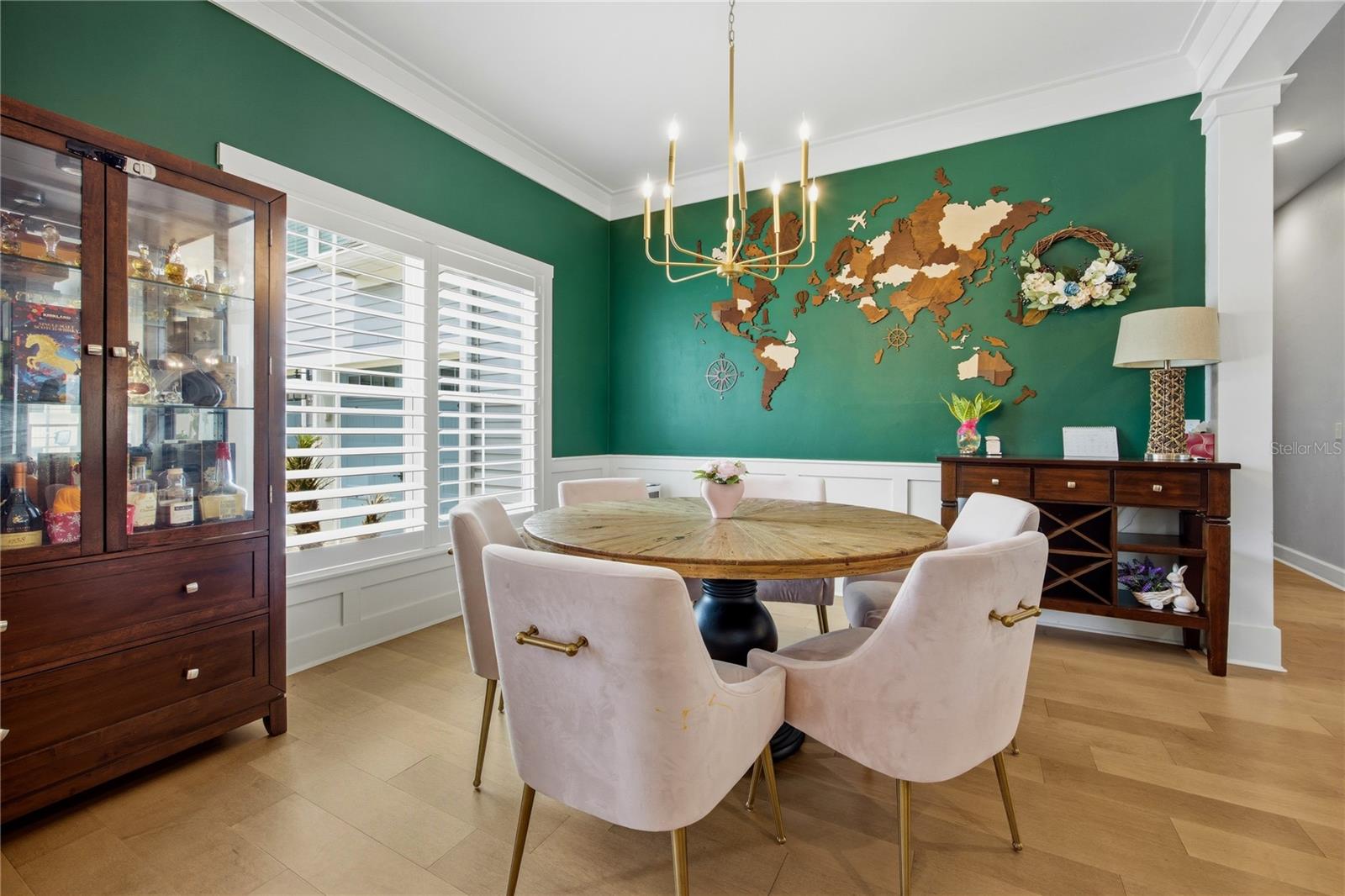 Listing photo id 9 for 4003 63rd Way