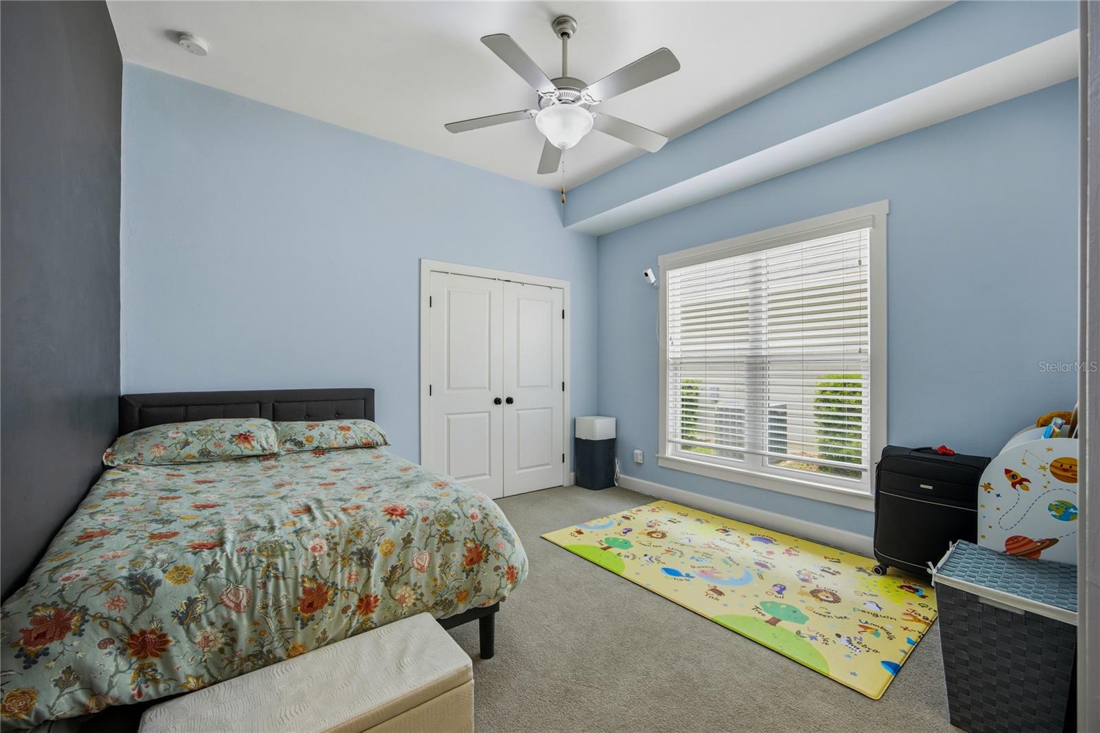 Listing photo id 33 for 4003 63rd Way