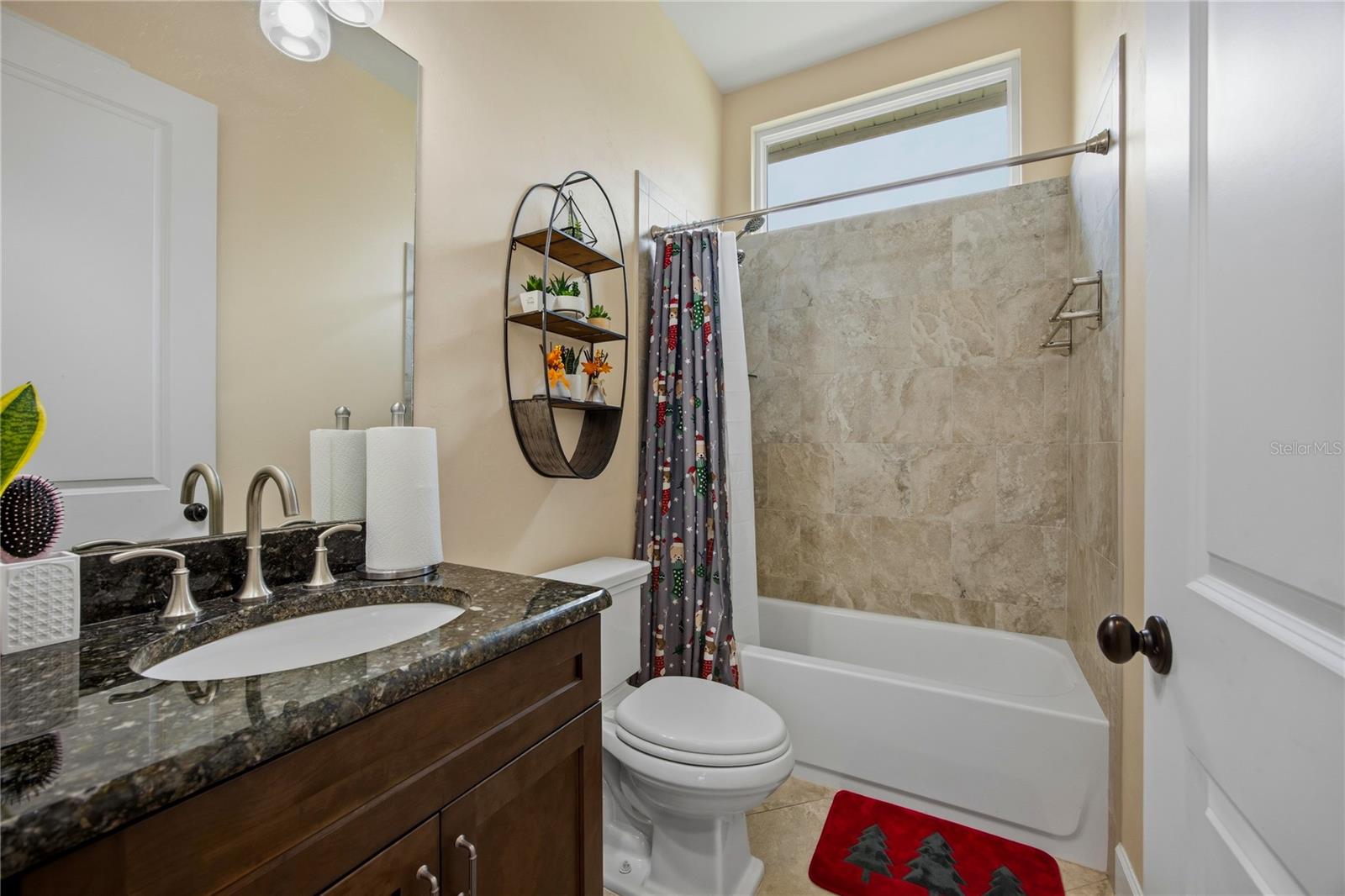 Listing photo id 37 for 4003 63rd Way