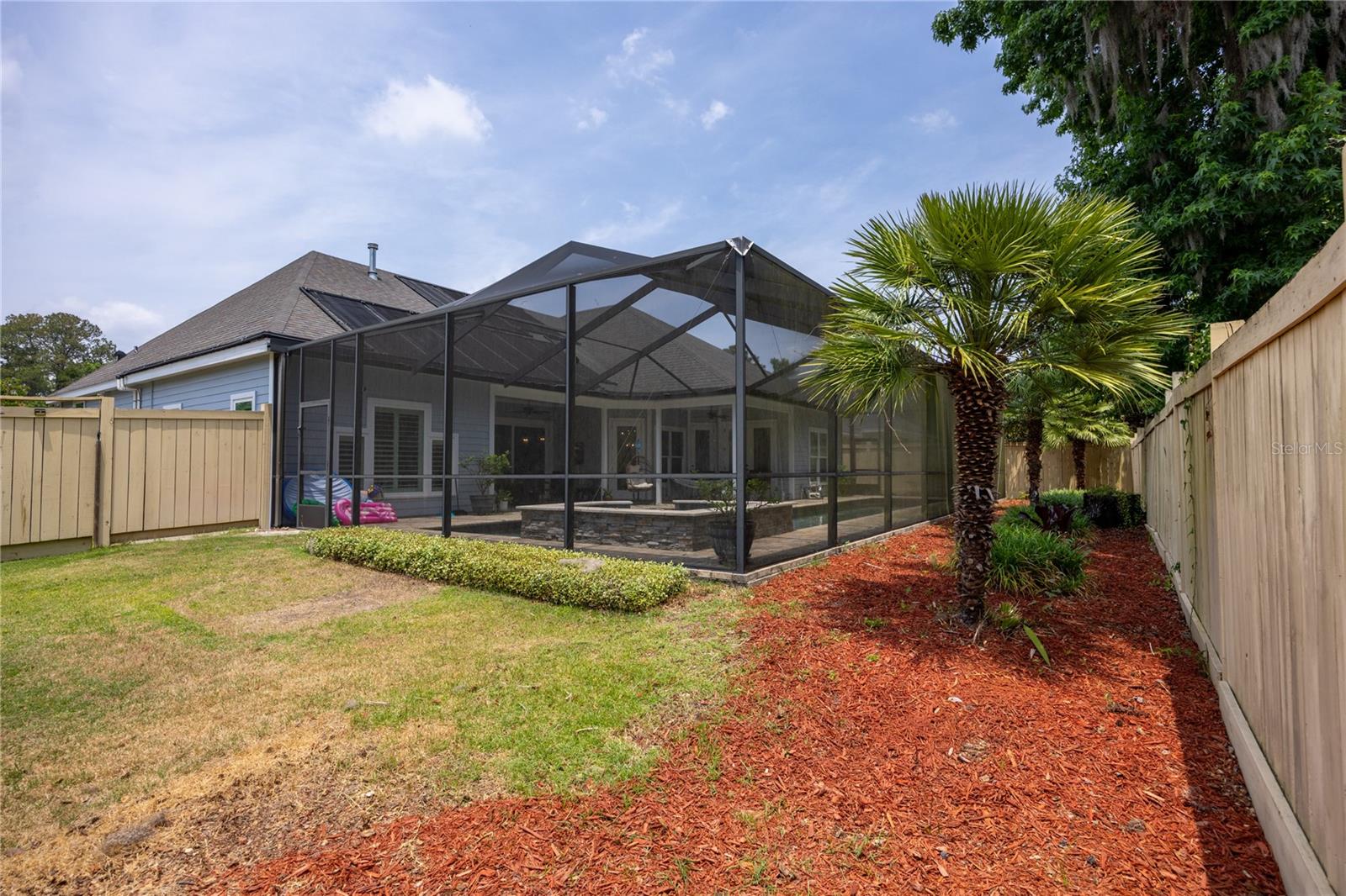 Listing photo id 50 for 4003 63rd Way