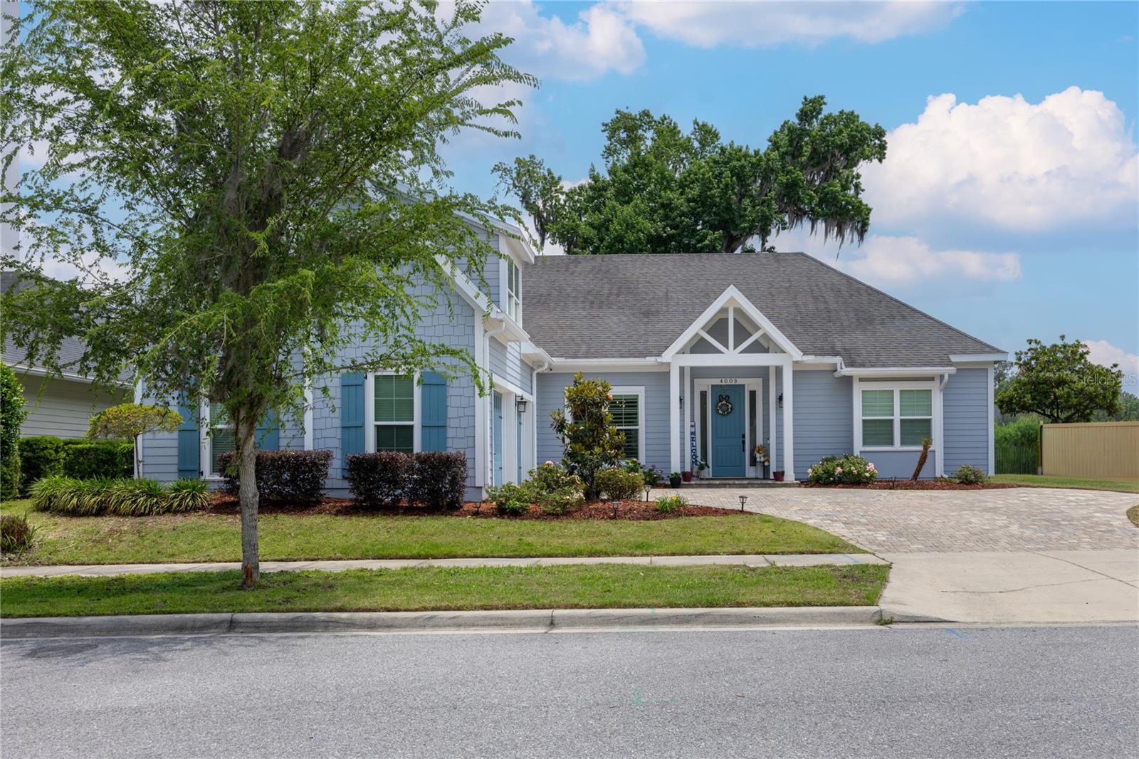 Listing photo id 4 for 4003 63rd Way
