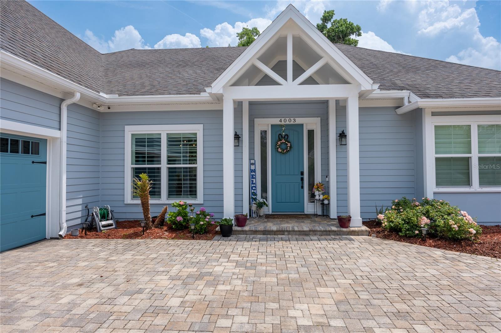 Listing photo id 6 for 4003 63rd Way