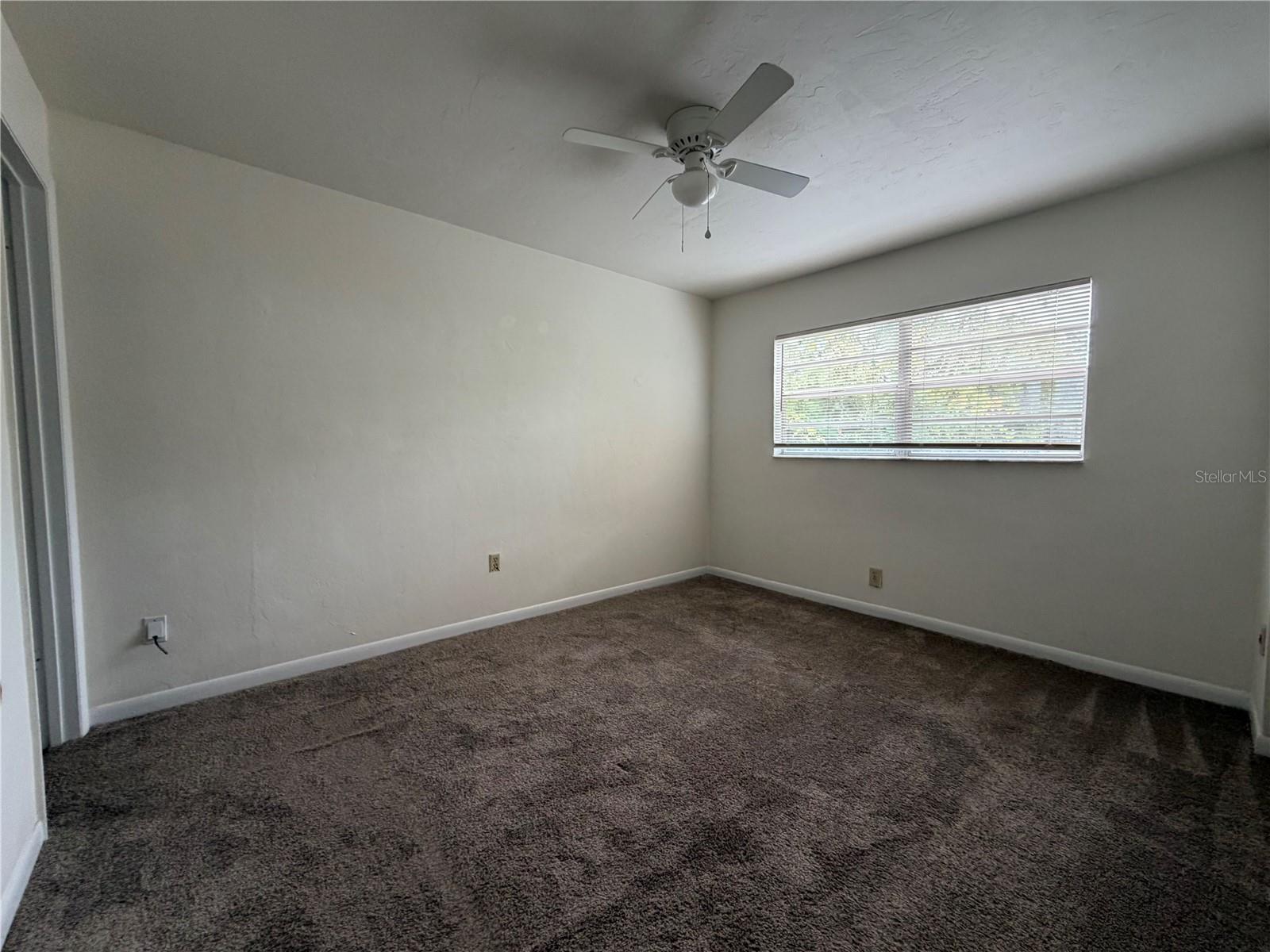Image 4 of 14 For 3924 26 Drive 5
