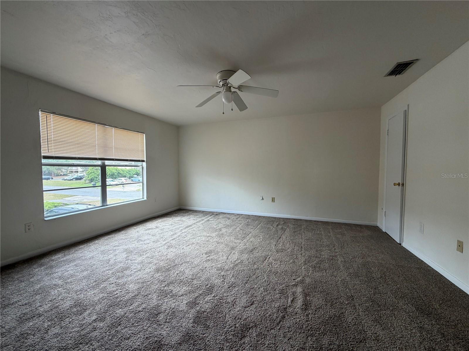 Image 8 of 14 For 3924 26 Drive 5