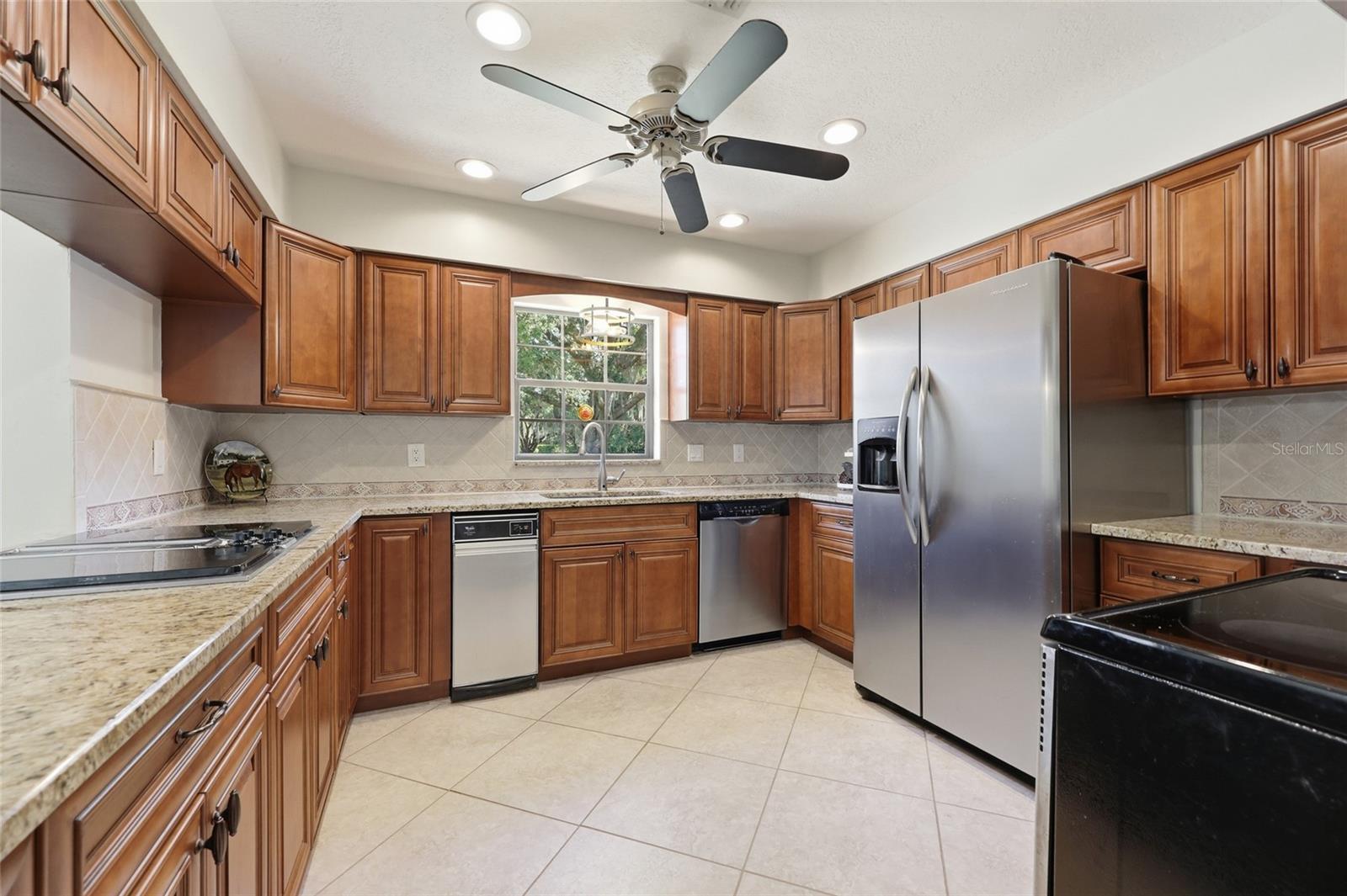 Image 19 of 51 For 9700 67th Terrace