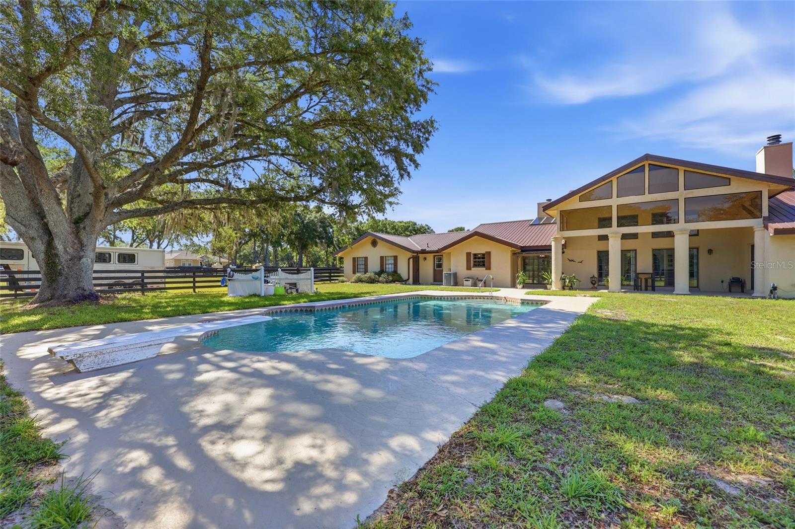 Image 41 of 51 For 9700 67th Terrace