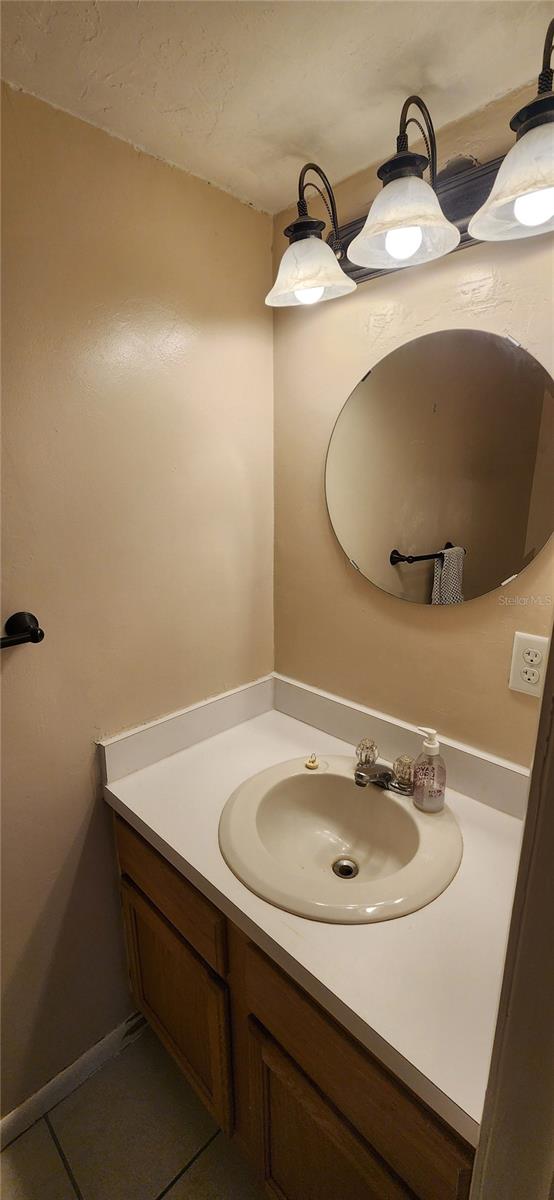 Image 17 of 19 For 2300 43rd Street G-2