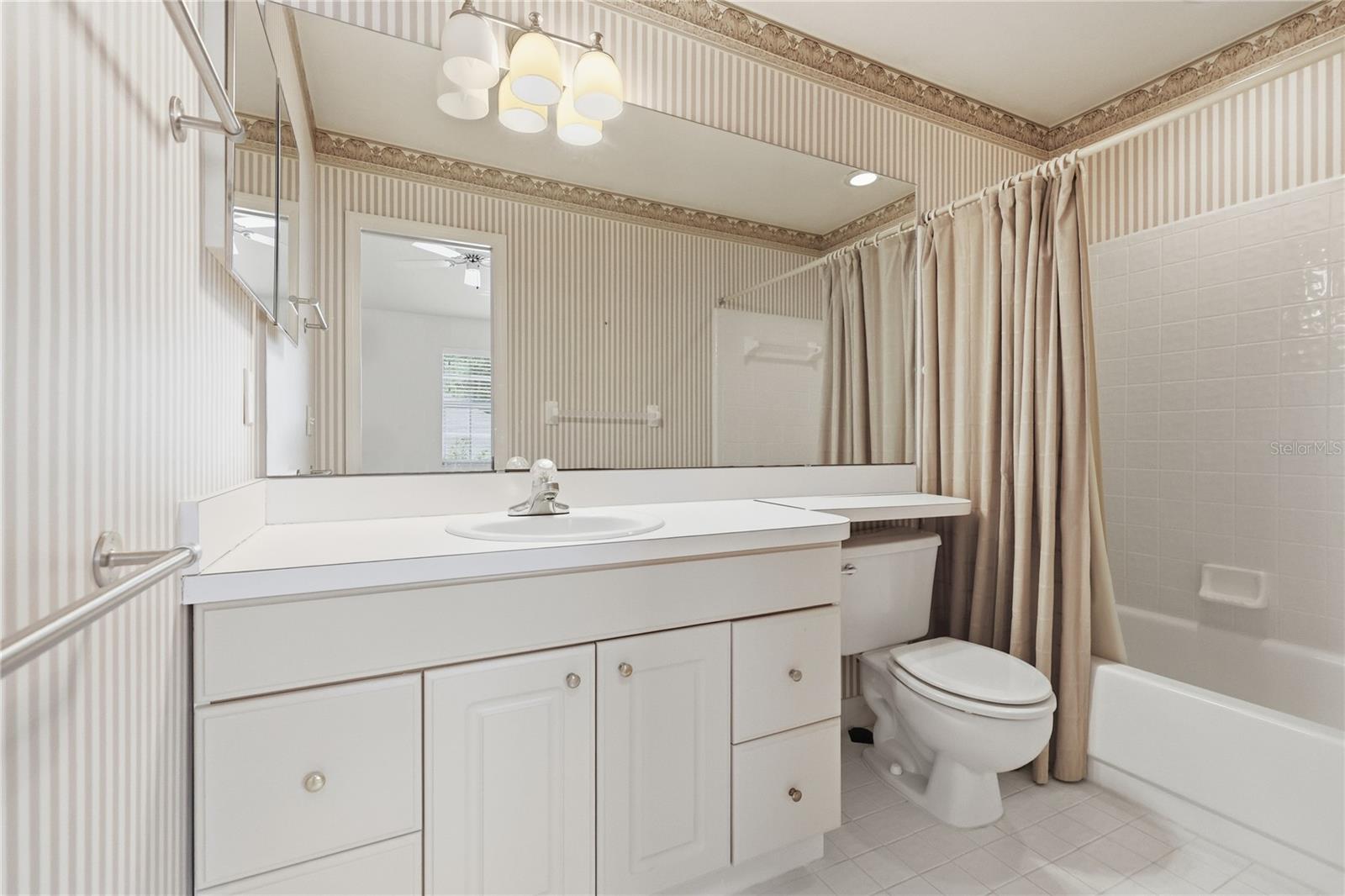 Image 14 of 24 For 5254 97th Drive