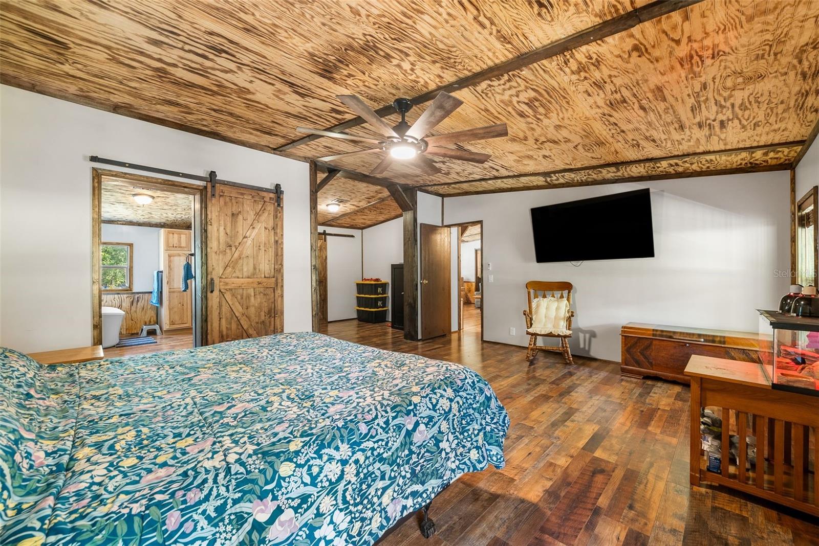 Image 18 of 41 For 16193 24th Street