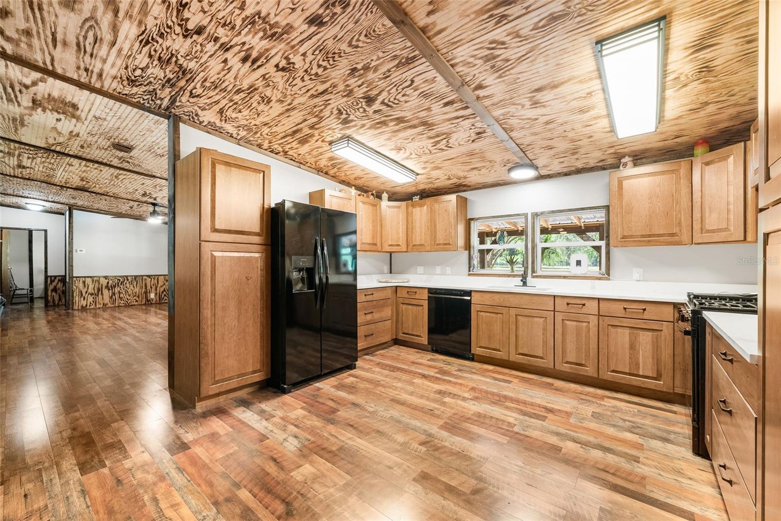 Image 9 of 41 For 16193 24th Street