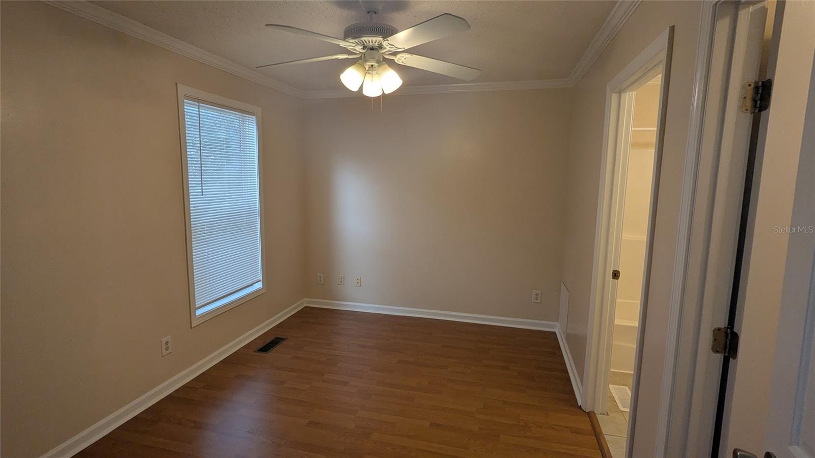 Image 9 of 24 For 2905 Archer Road T5028