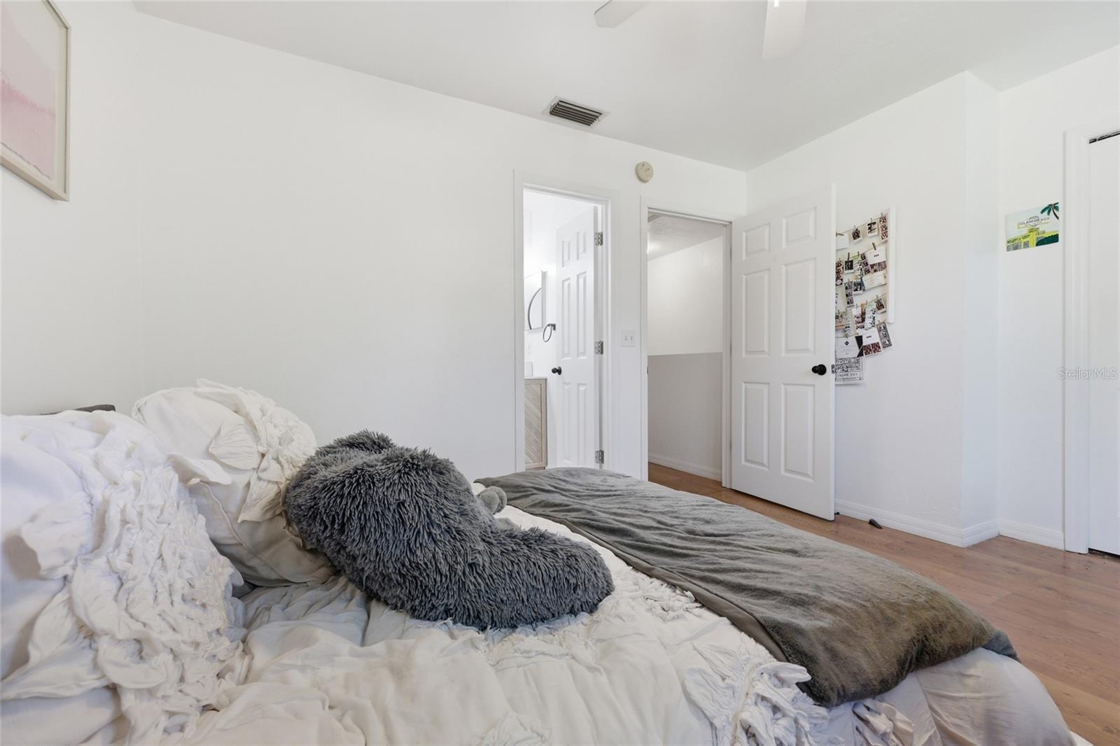 Image 18 of 29 For 4220 67th Terrace