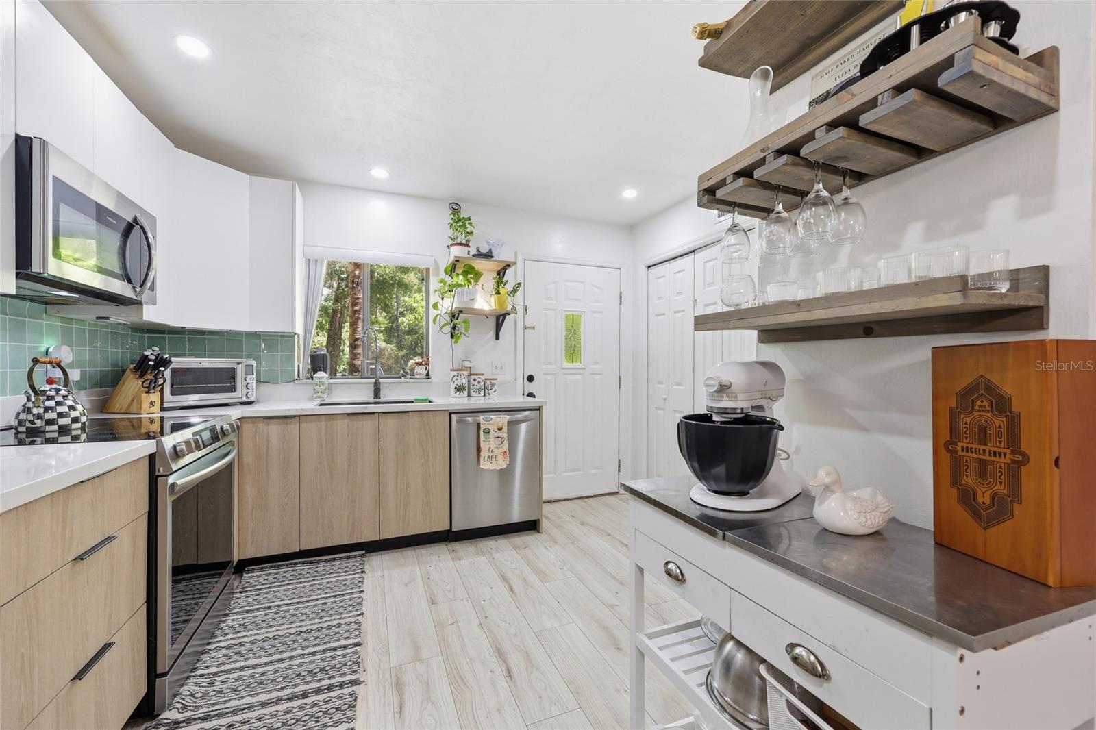 Image 8 of 29 For 4220 67th Terrace
