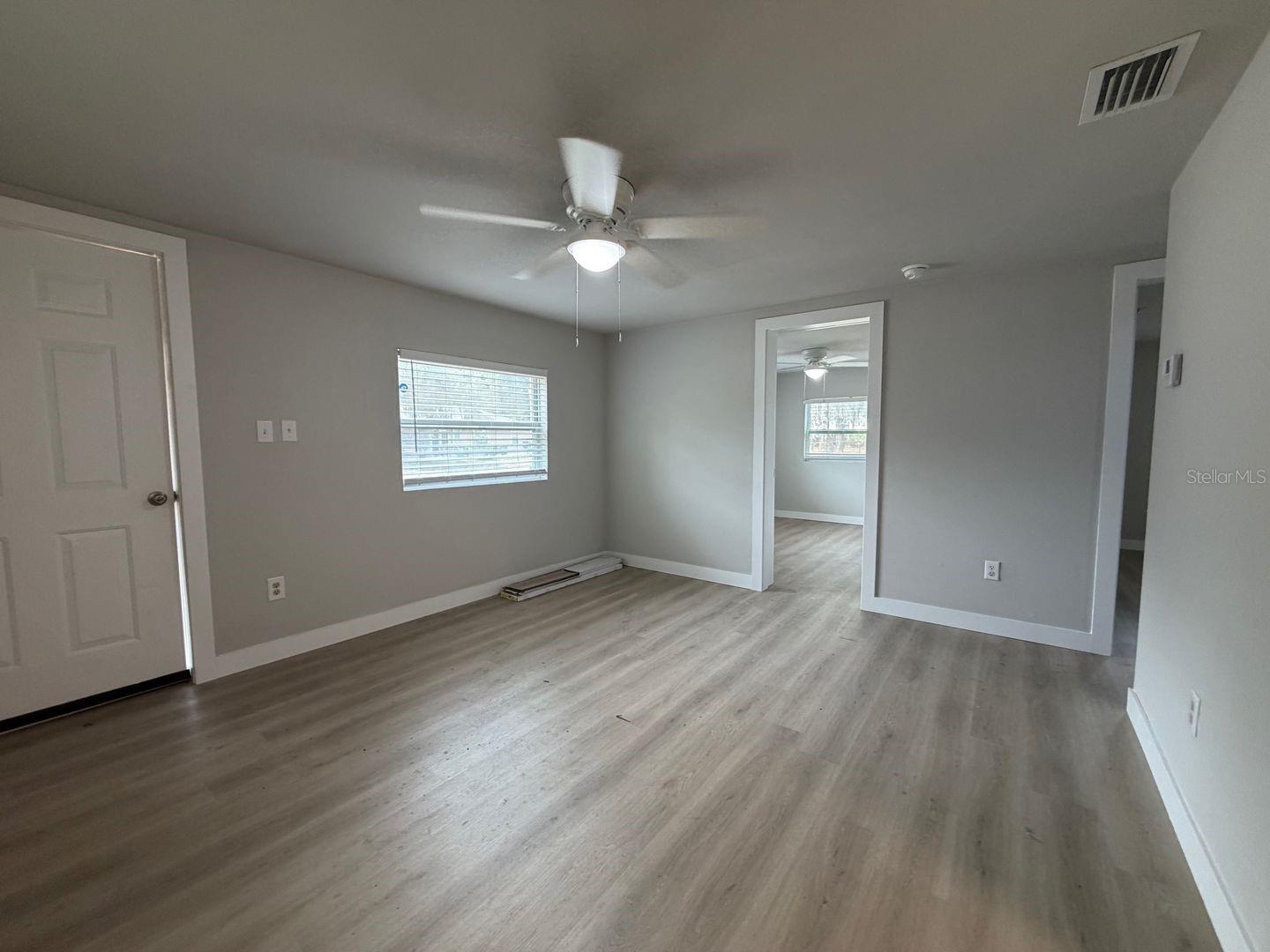 Image 2 of 8 For 2109 45th Terrace