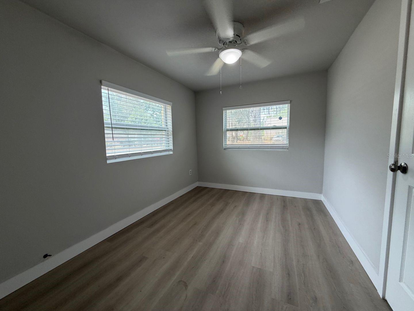 Image 5 of 8 For 2109 45th Terrace