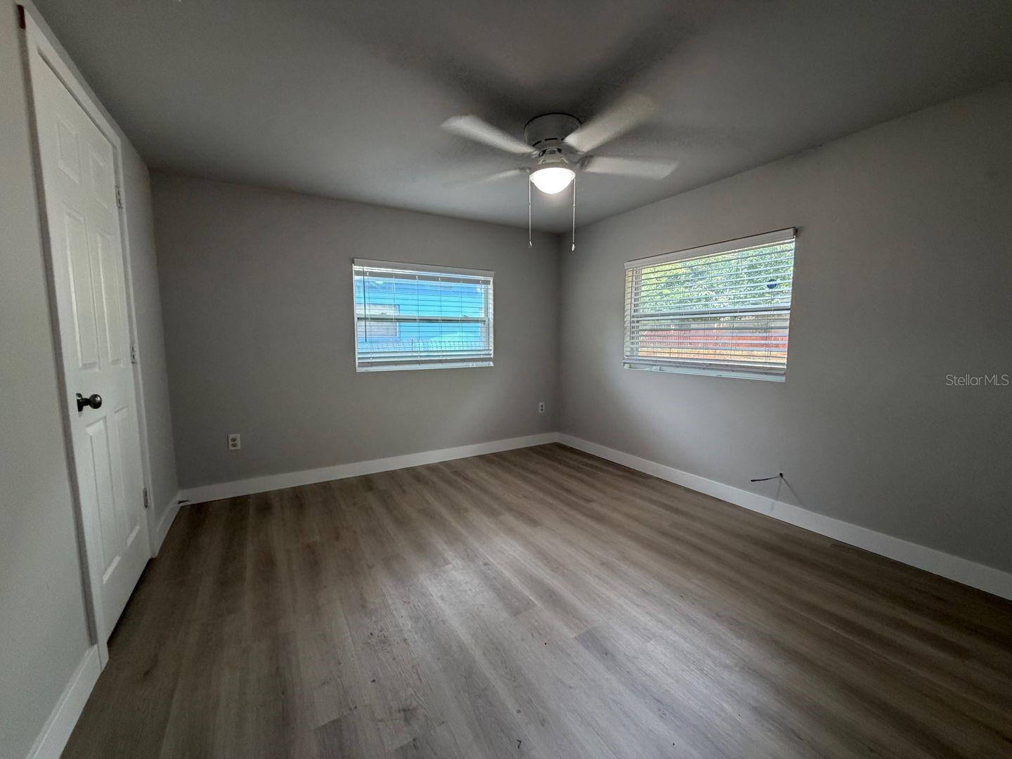 Image 6 of 8 For 2109 45th Terrace
