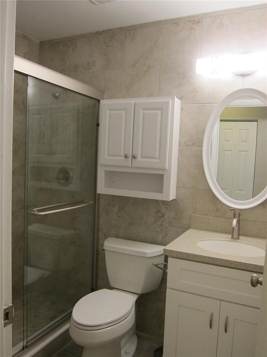Image 21 of 35 For 7019 21st Lane