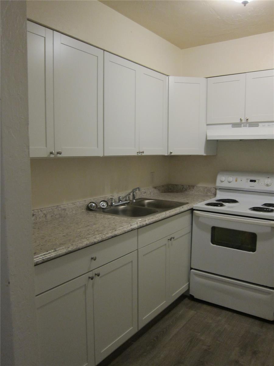 Image 17 of 23 For 7012 6th Place C