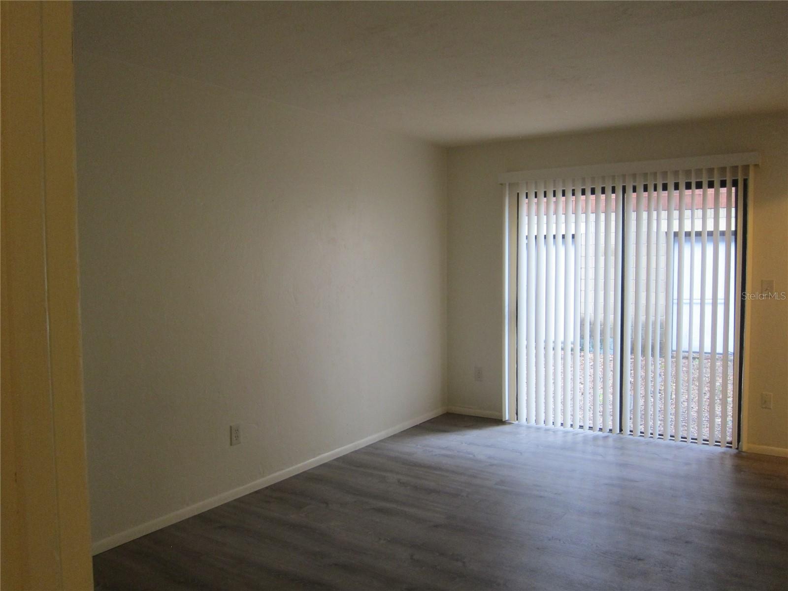 Image 18 of 23 For 7012 6th Place C