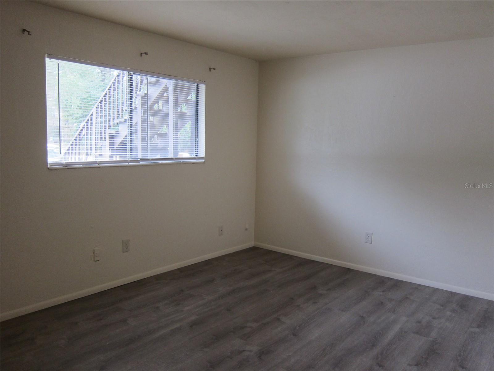 Image 20 of 23 For 7012 6th Place C