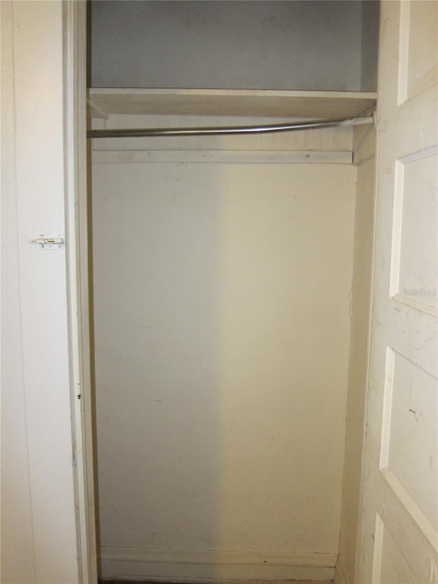 Image 11 of 38 For 720 22 Avenue