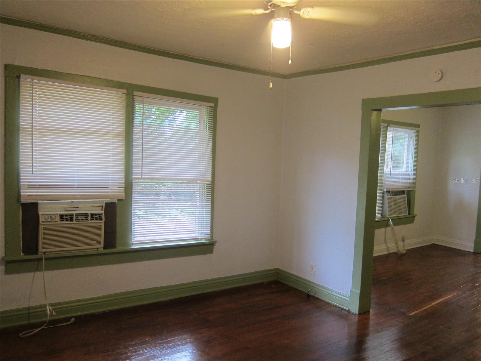 Image 12 of 38 For 720 22 Avenue