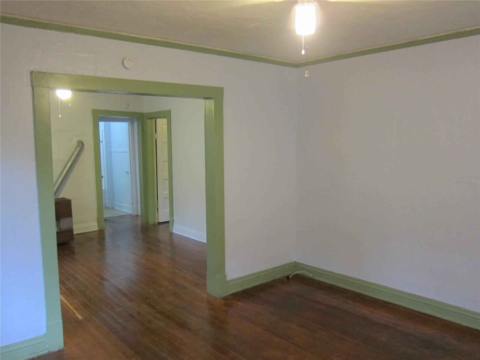 Image 13 of 38 For 720 22 Avenue