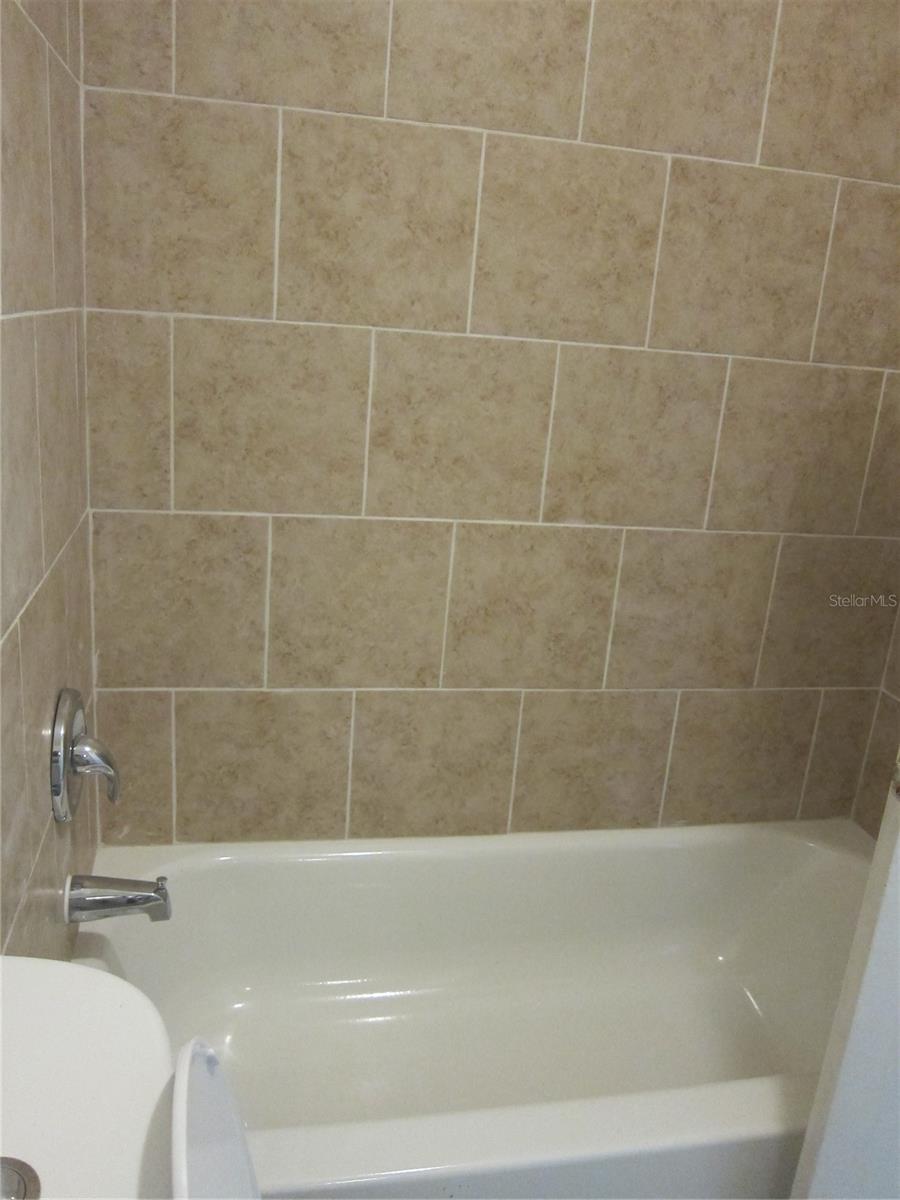 Image 11 of 21 For 317 8th Street