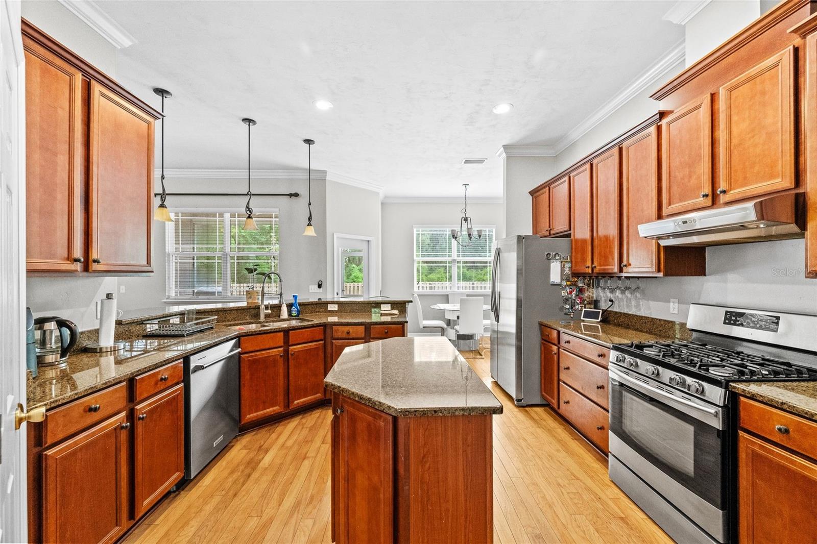 Image 6 of 48 For 8629 80th Place