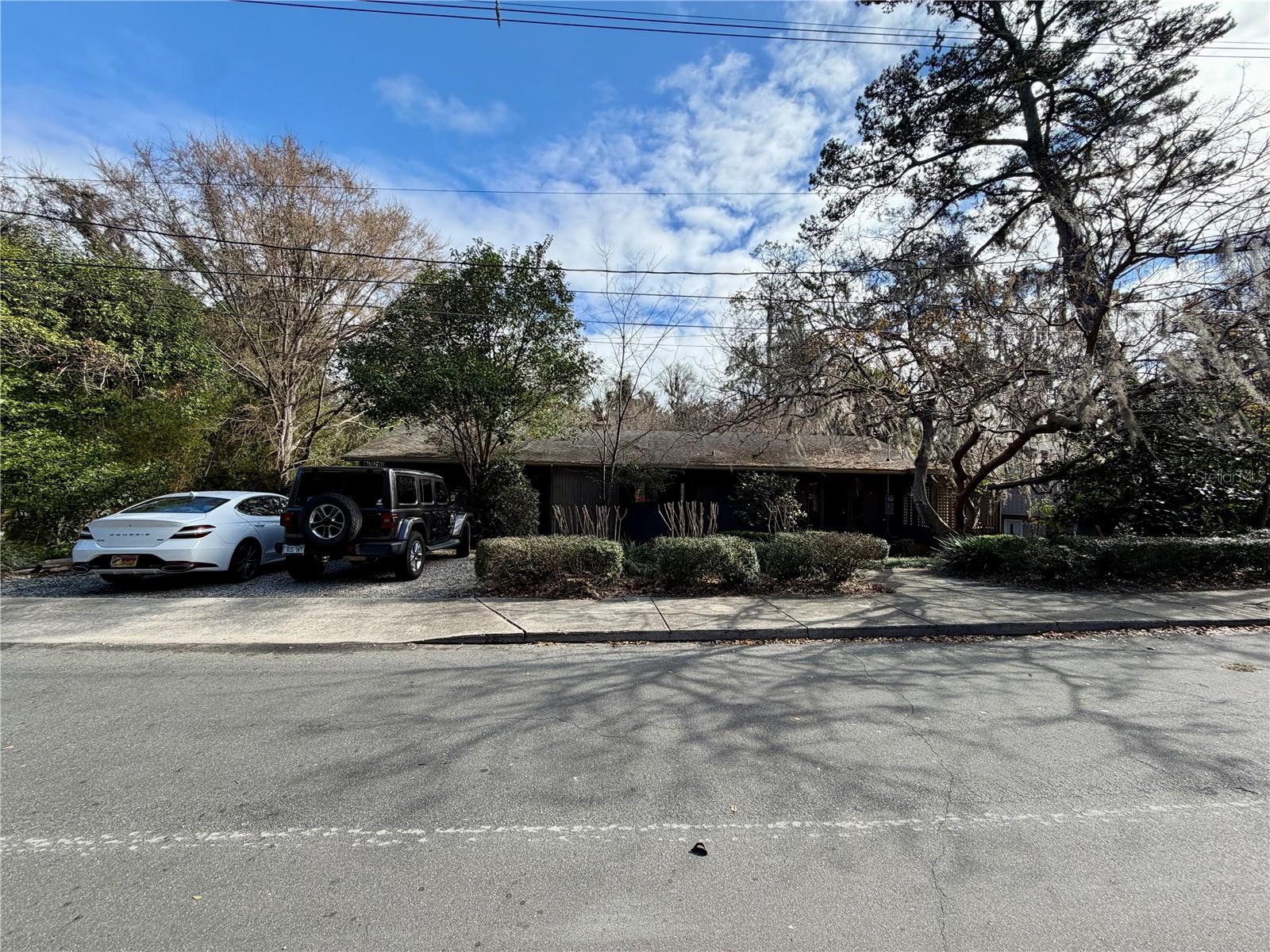 Image 7 of 23 For 21 23rd Terrace