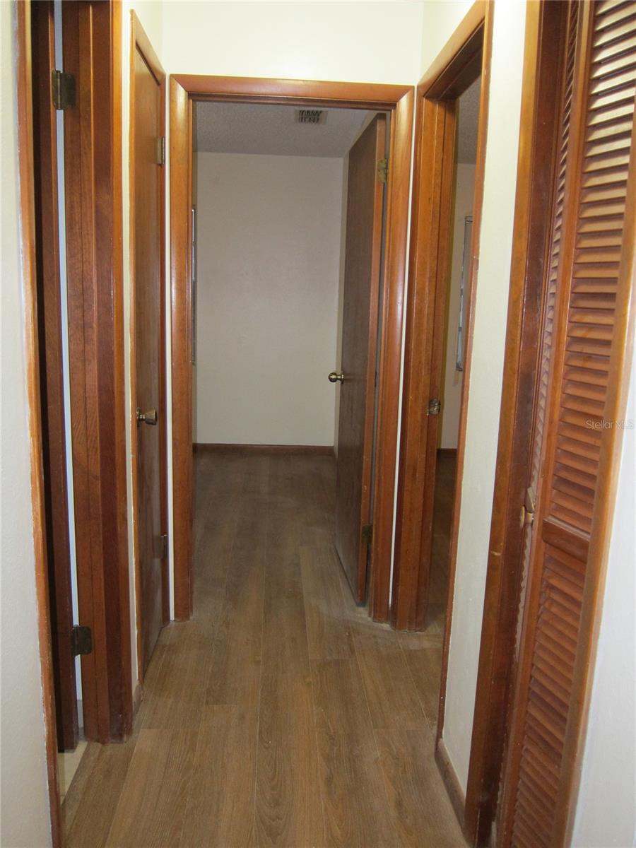 Image 21 of 32 For 1209 80th Drive