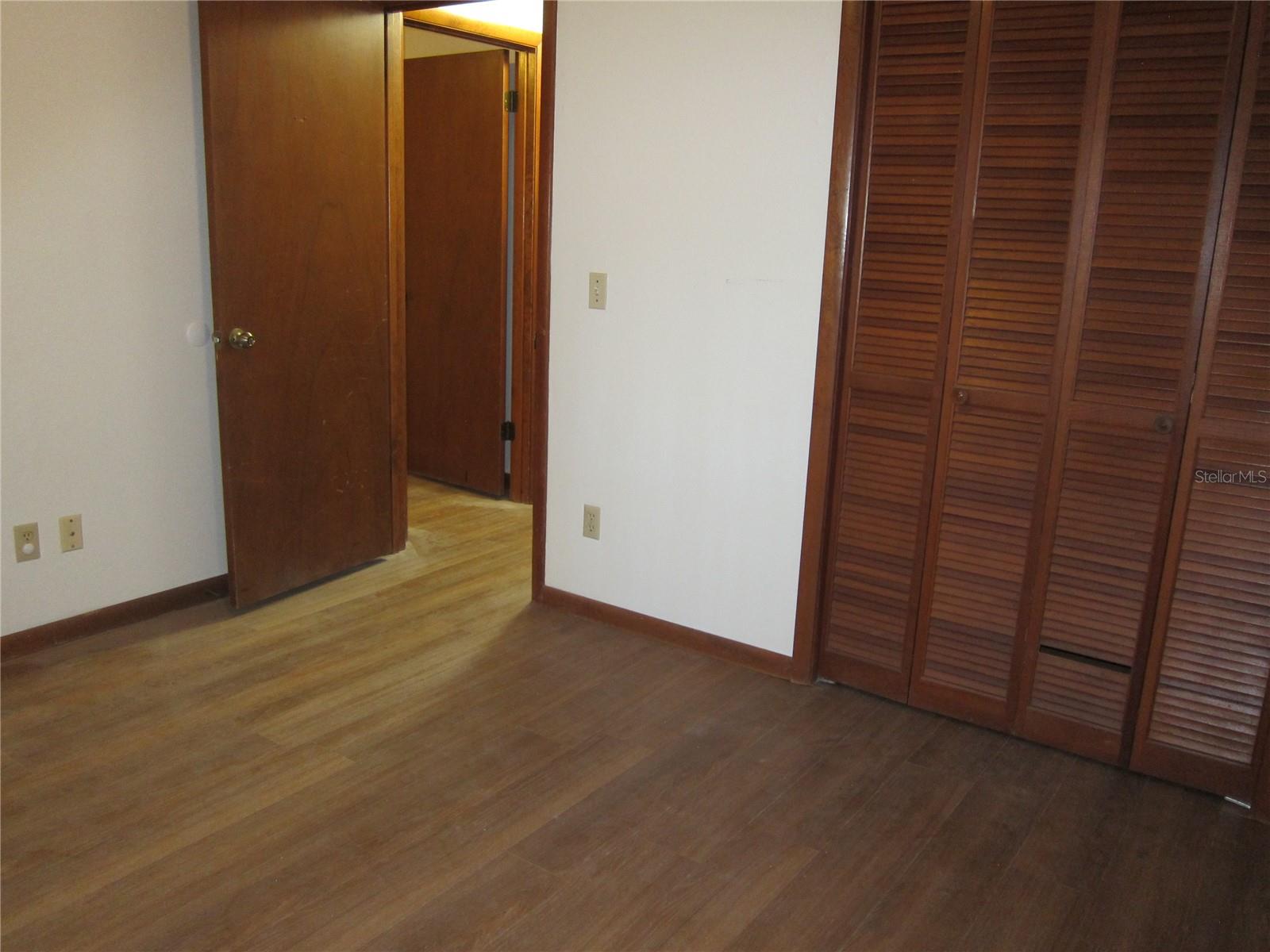 Image 28 of 32 For 1209 80th Drive