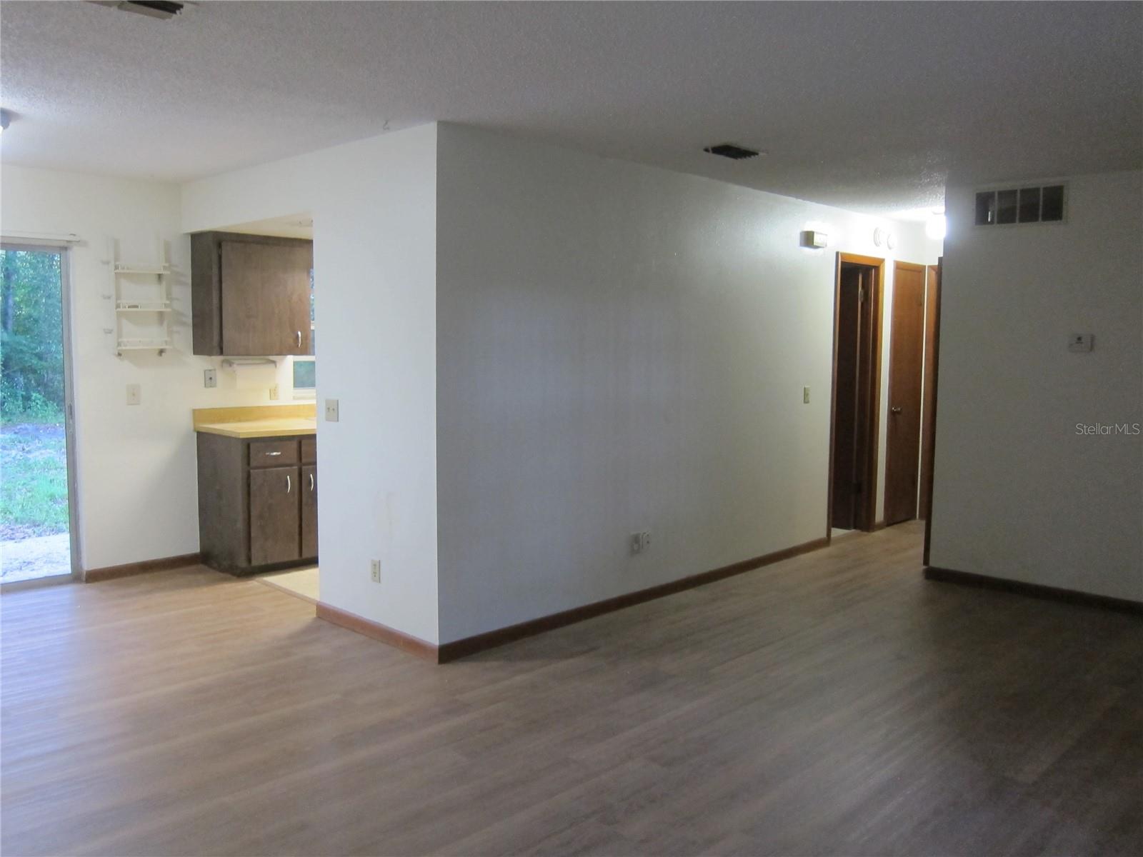 Image 8 of 32 For 1209 80th Drive