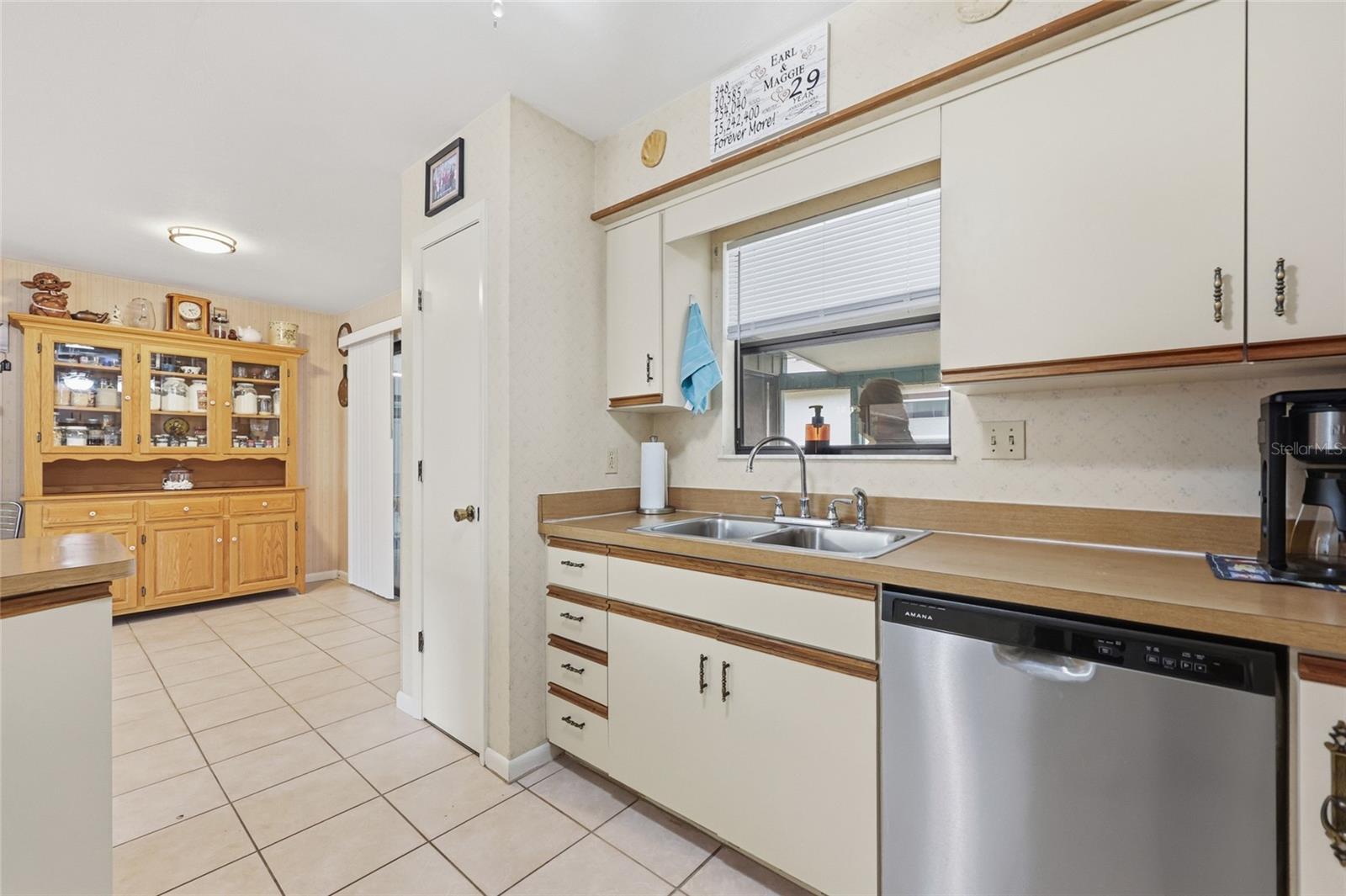 Image 16 of 34 For 9028 37th Circle