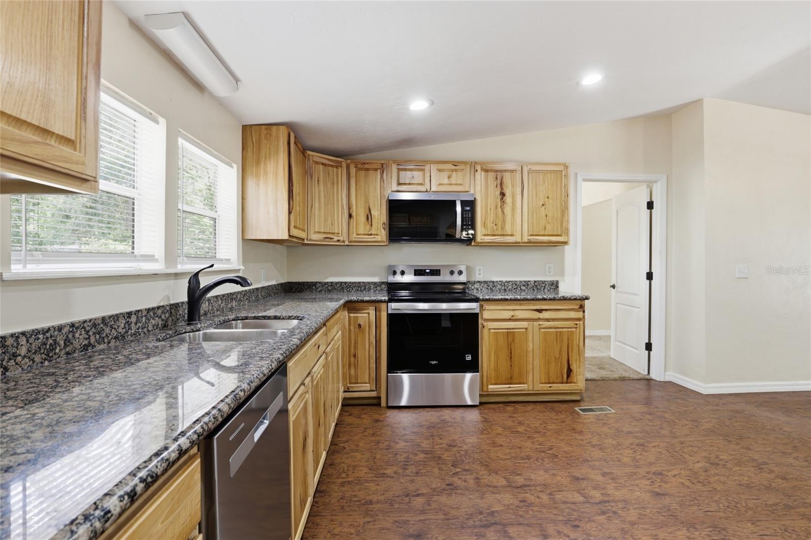 Image 10 of 51 For 7651 153rd Lane