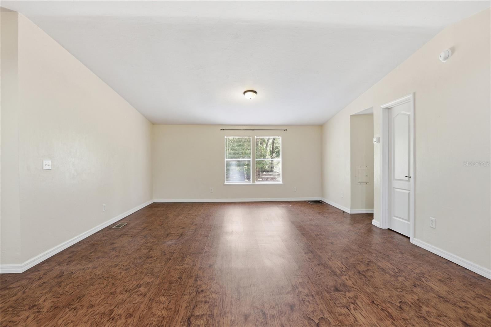 Image 13 of 51 For 7651 153rd Lane